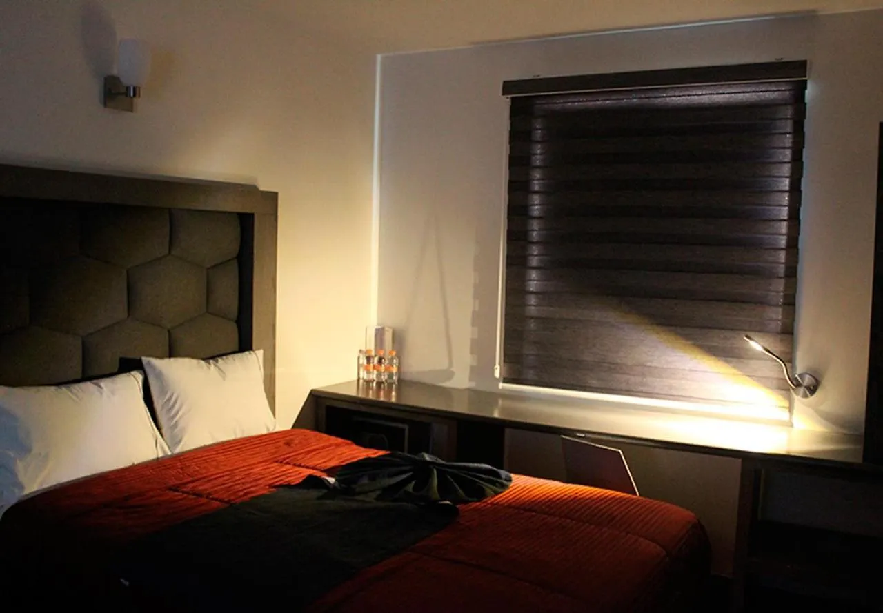 Hotel Anb Aeropuerto Guadalajara Las Pintas 3*,