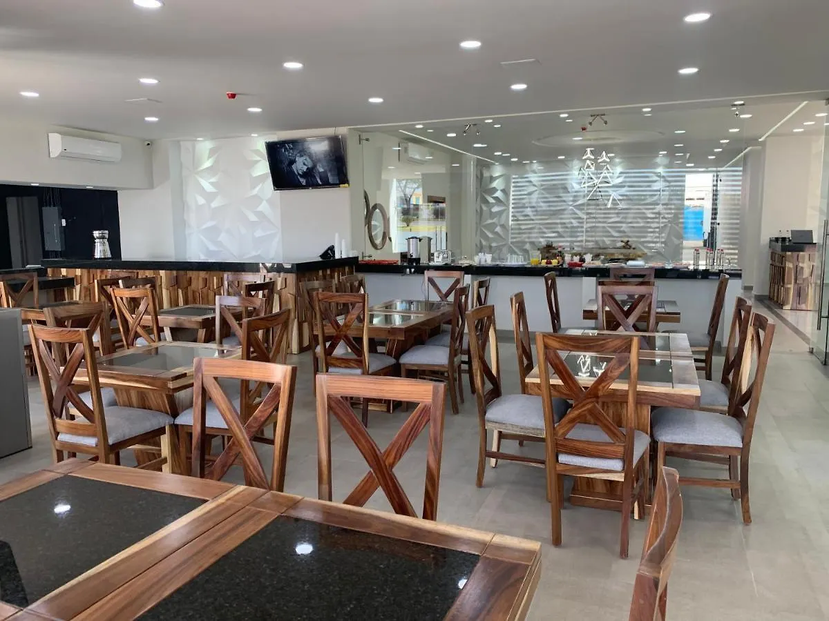 Hotel Anb Aeropuerto Guadalajara Las Pintas